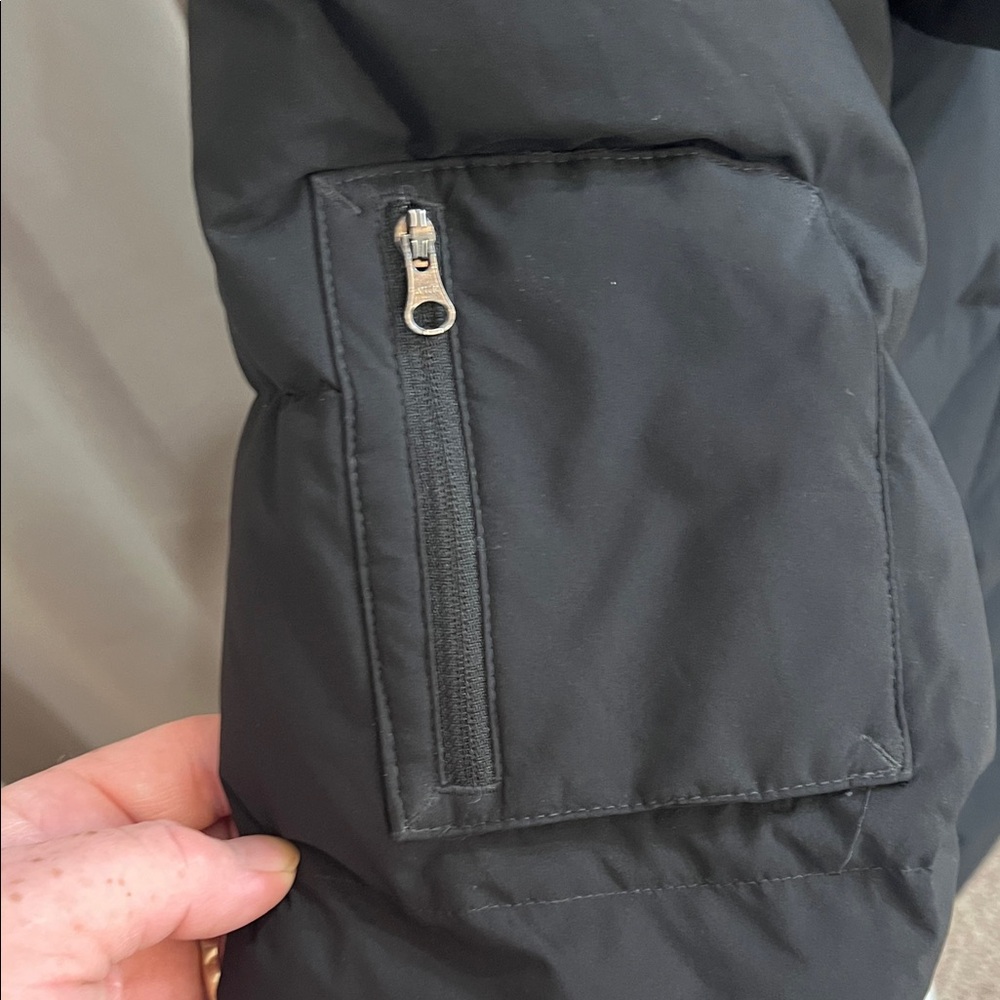 Eddie Bauer Black Puffer Coat with Fur Trim 80% waterfowl feathers TL Coat - Picture 5 of 8